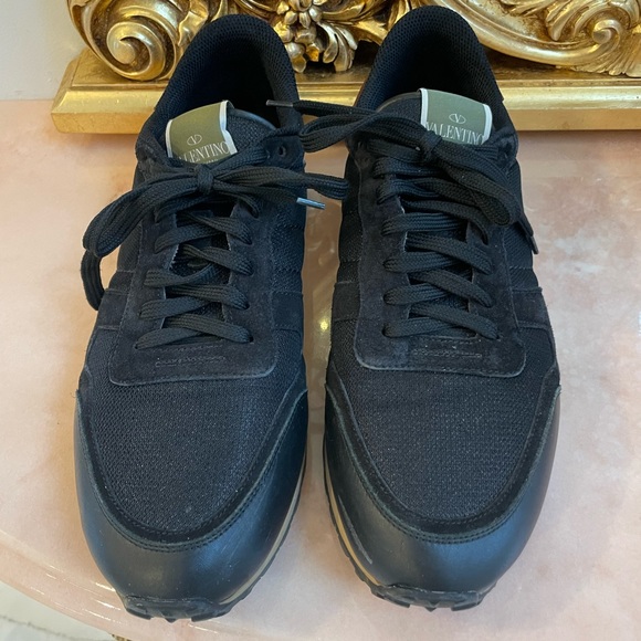 Men’s Valentino Rockrunner Sneakers - Picture 2 of 10